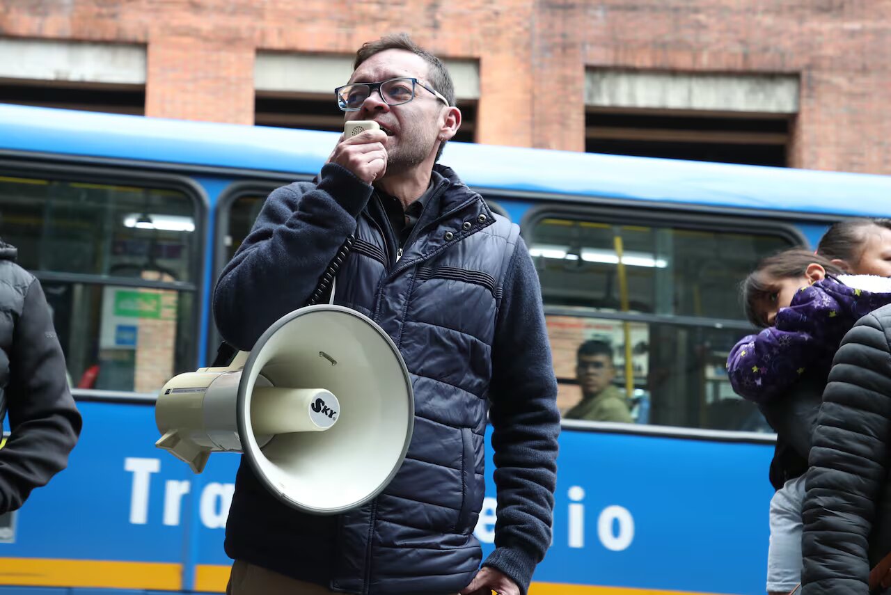 acientes con enfermedades huérfanas/raras en emergencia nacional por desfinanciamiento del sistema de salud y desabastecimiento de medicamentos. Bogotá, 9 octubre 2024. | Foto: GUILLERMO TORRES REINA / SEMANA